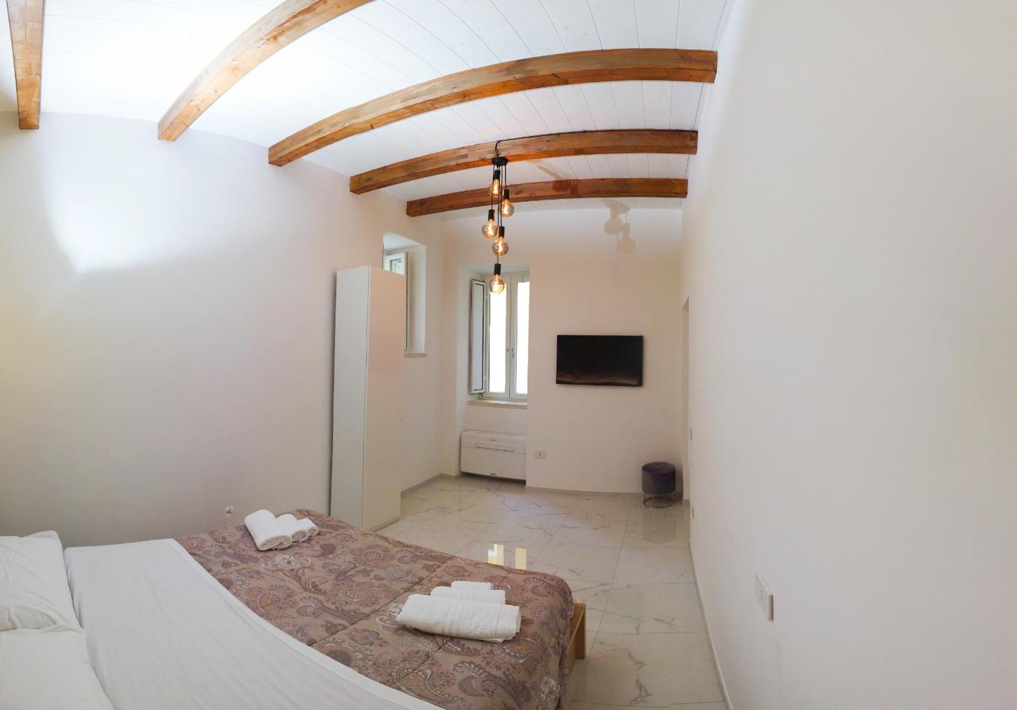Paradise Luxury Apartment Salerno Center Buitenkant foto